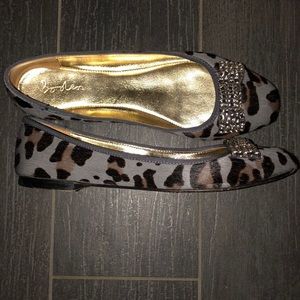Boden Women’s Animal Bow Flats
